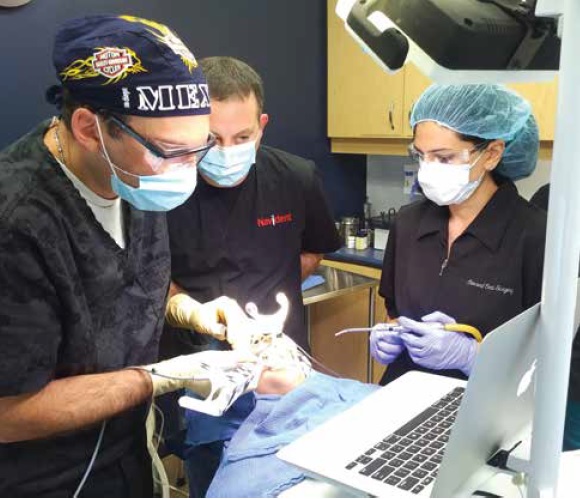 OMFS Dr. Robert Barron of Concord Oral Surgery in Canada uses Navident